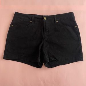 Black jean shorts (jegging material)